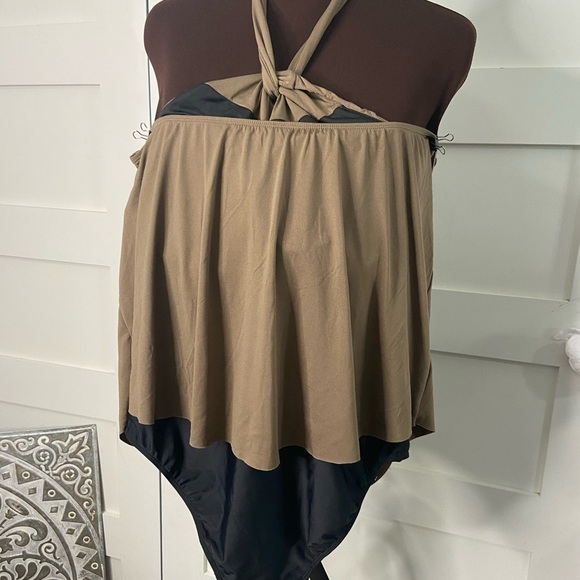 Venus Plus Size High Neck Flounce One-Piece Brown/Black Size 16 - Picture 3 of 11